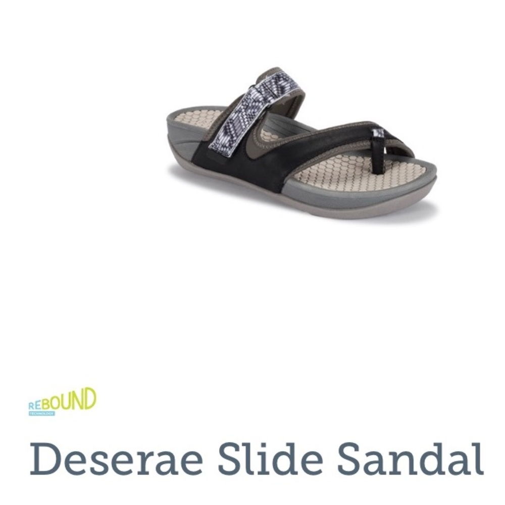 BareTraps women’s Deserae slide sandals - size 9 nwot